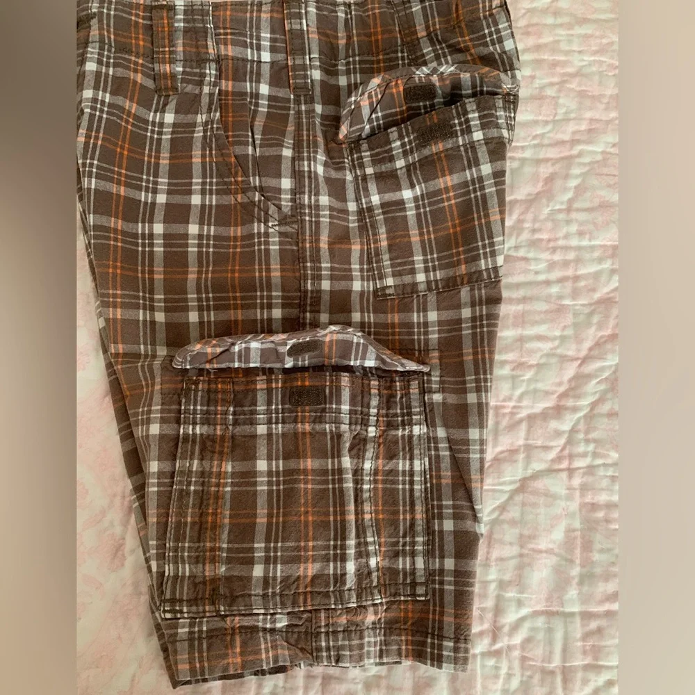 OshKosh B'Gosh Shorts Boys 7X Brown Plaid Cargo Flat Front Pockets Adjustable